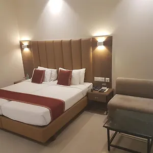 Grand 3* Agra (Uttar Pradesh)
